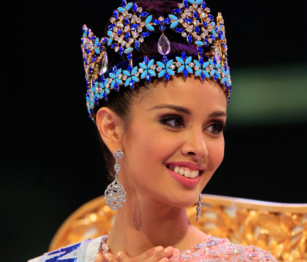 Megan Young showed the world what we can do as Filipinos—Palace | Inquirer lifestyle - Megan-Young3