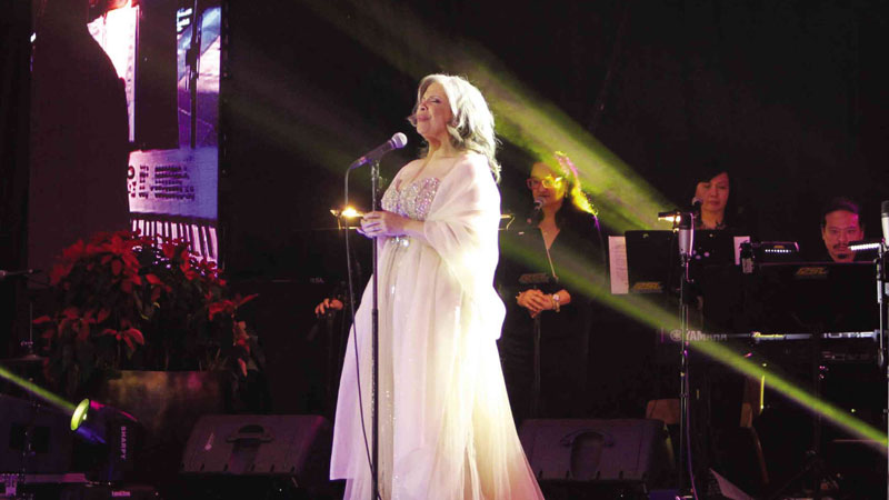 PATTI Austin in her recent concert at Solaire. Photo credit: http://lifestyle.inquirer.net