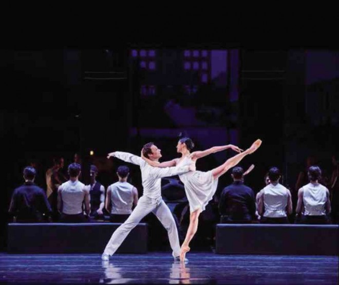 BALLET Manila alumna Christine Rocas and Rory Hohenstein perform in Joffrey Ballet’s “Romeo and Juliet.” PHOTOS BY CHERYL MANN