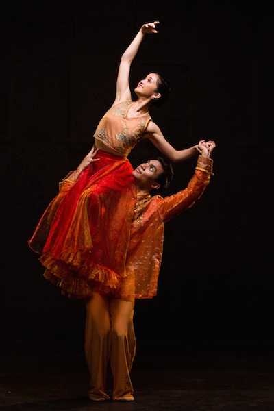 Ballet Philippines' Monica Amanda Gana and Earl John Arisola in Sarong Banggi