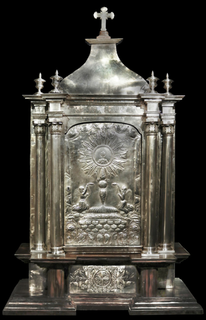 Silver tabernacle; first half of 19th century; silver and “kamagong”; initial bid: P 1.2 million