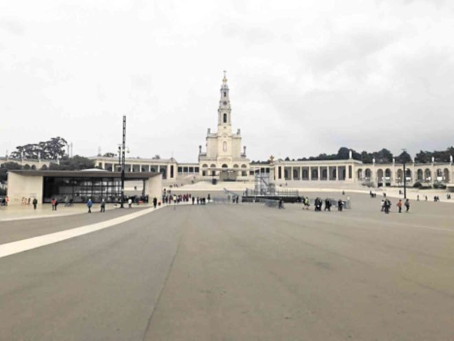 Visiting Fatima, I remember my own mother - Inquirer.net