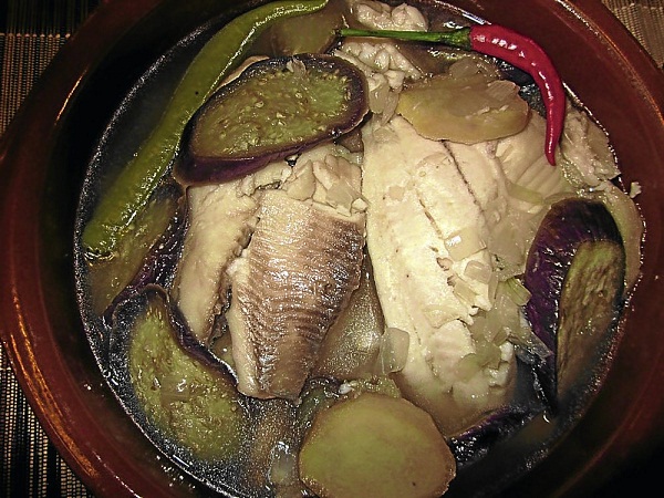 ‘Paksiw na tilapia’ fillet | Inquirer Lifestyle