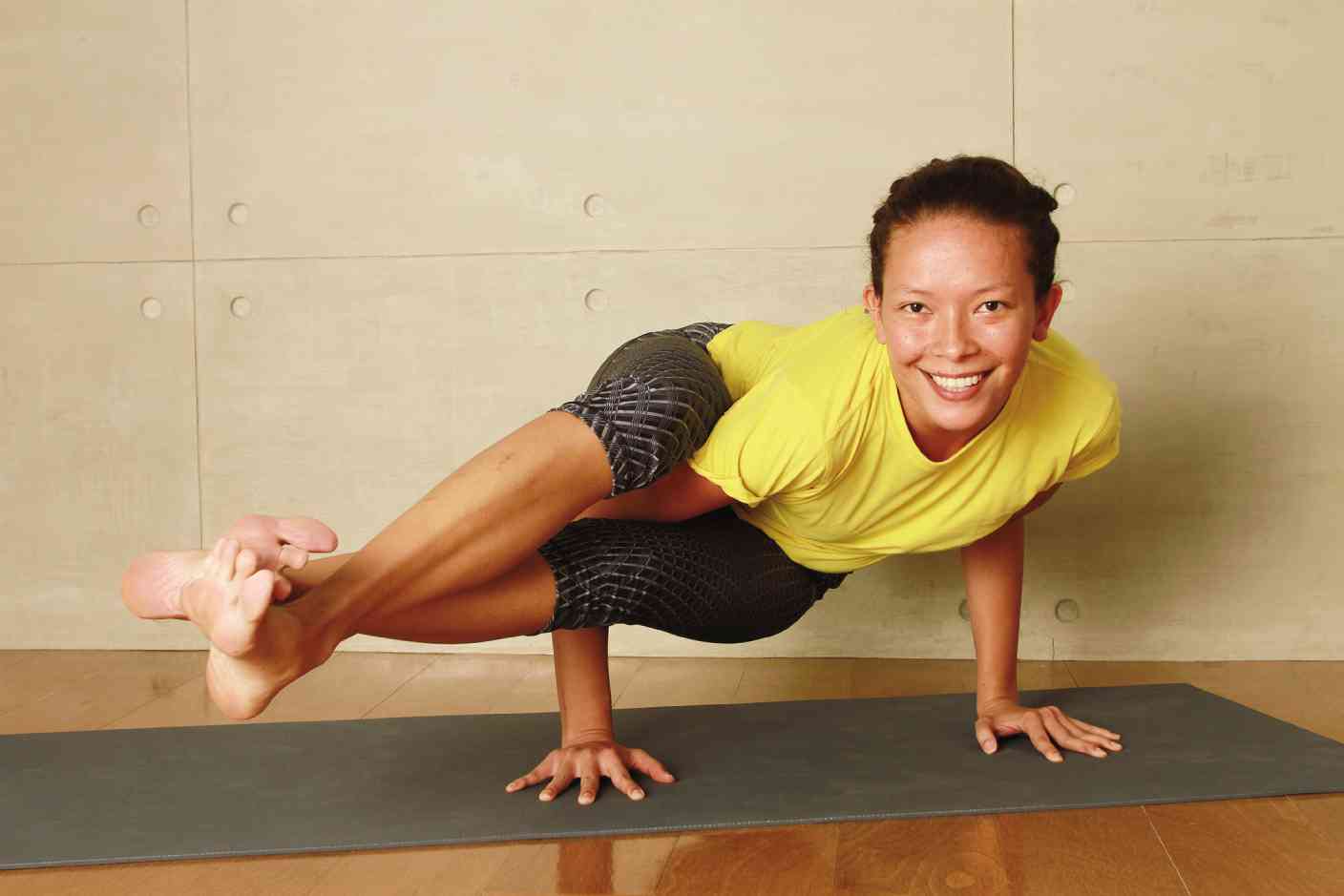 Chaturanga - Yoga Lifestyle with Cristina