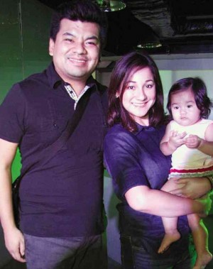 CHEF Gino Gonzalez with wife China Cojuangco and daughter Lucia