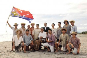 the cast of “Ang Huling Lagda ni Apolinario Mabini,” led by Roeder Camañag as Mabini, Al Gatmaitan,Nazer Salcedo, Banaue Miclat-Janssen and Poppert Bernadas, with the Dulaang UP ensemble