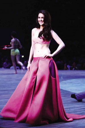 MARIAN Rivera debuts as one of Bench’smost applauded and photographed endorsers. CHITO VECINA