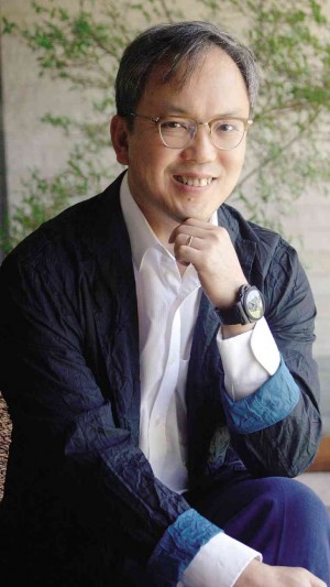 DR. LEE Kang Hoe ROMY HOMILLADA