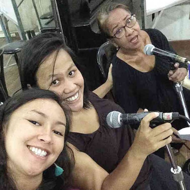 REHEARSING a number with two equally accomplished performers— sister Kalila Aguilos and mom Gigi Escalante BITUIN ESCALANTE