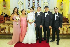 THE COUPLE with the groom’s family: Camille Villar, Sen. Cynthia Villar, former Sen. Manny Villar and Manuel Paolo Villar