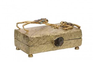 GILDED box with stretching frogs by Wynn Wynn Ong