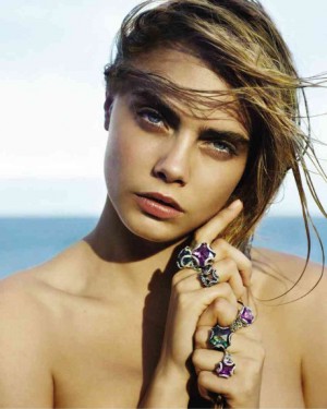 CARA Delevingne wears rings studded with diamonds and other gems from John Hardy’s Classic Chain collection