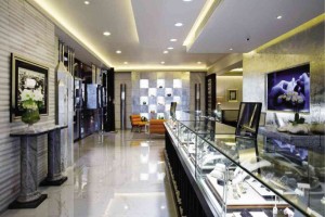 JOHN Hardy’s newest boutique at Hotel Mulia in Bali also happens to be its biggest in the world.