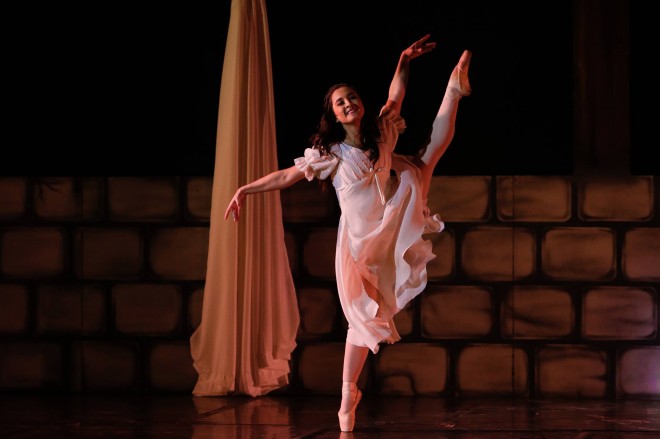 Missy Macuja Elizalde dances as Masha in an excerpt of The Nutcracker. CONTRIBUTED PHOTO/Ballet Manila