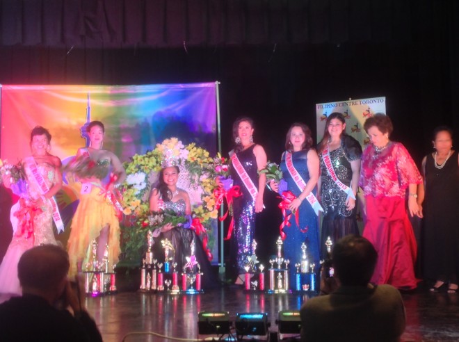 “Ms. Paraluman 2014” Rizzelyn Catequista and her court. Ghie Borja (third from right) is “Ms. Paraluman 2013. PHOTO BY MARISA ROQUE
