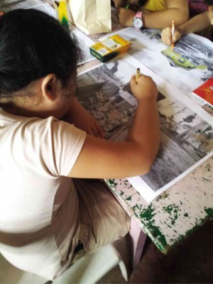 CHILD draws her ‘Yolanda’ experience. DRAWING/