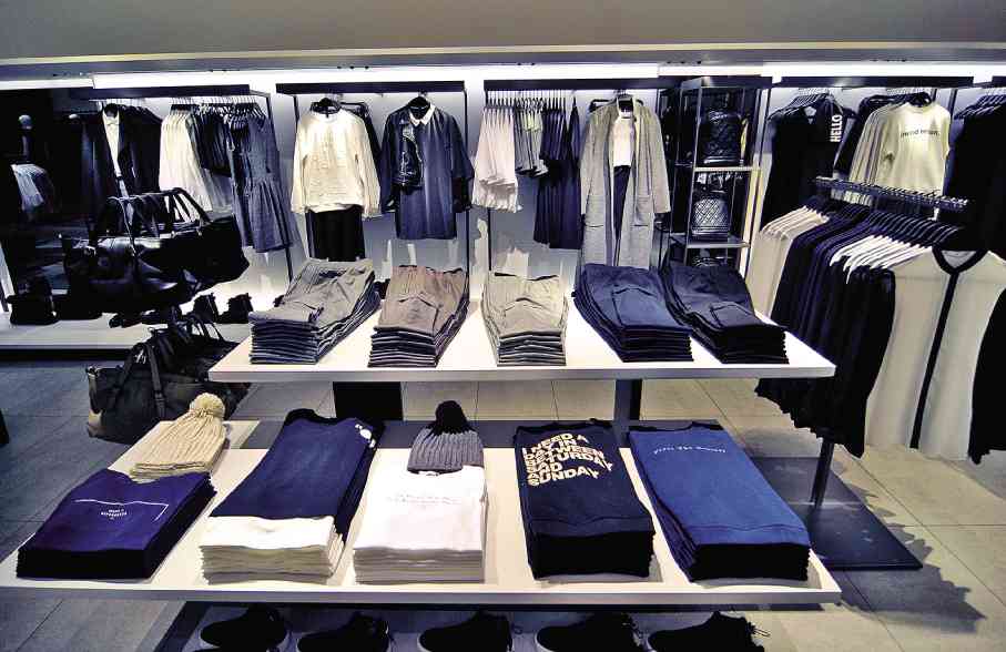 ‘Feel, touch, interact, try on merchandise’–fast-fashion house gets a ...