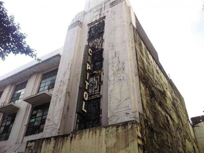 in Escolta was once a famous ArtDeco-style theater in Manila built during the 1930s. DARYL BAYBADO