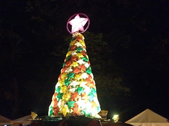 Christmas tree made from parol by the UP College of Law. Photo by Kristine Angeli Sabillo/INQUIRER.net