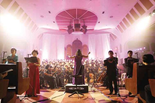 “LAUDATE Dominum” concert featured religious music scored mostly in choral settings with the Manila Symphony Orchestra.