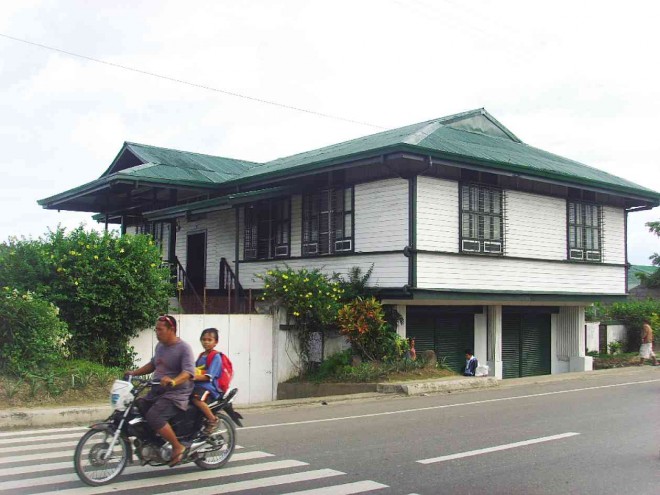 CONSTRUCTED in the postwar Art Deco style, La Florentina: Balay Bacabac-Babar in Ajuy town is virtually the museum of northern Iloilo.