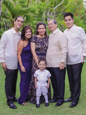 SISTER of the groom with her family: Andrei T. Picardal, Bianca P. Picardal, Tanya Trebol- Tamwith husband Nilo Tam, ring bearer Aiden Lucas P. Picardal, and Alek Angelo T. Picardal