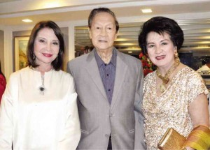 HELEN Ong, Jun and Nene Leonor