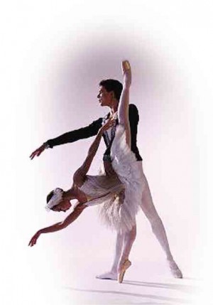 PRINCIPAL dancers of Bavarian State Ballet featured in Ballet Manila’s “Swan Lake”