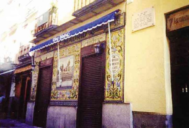 LOS Gabrieles, frequented by the Filipino Propaganda Movement, with murals between the main door