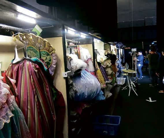 Show costumes
