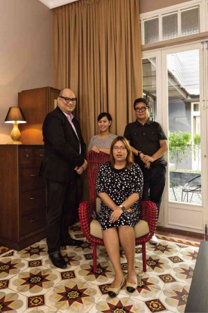 THE HENRY Manila team: (seated) Rozzana Gonzalez, marketing manager, is flanked by (standing) hotel manager Miguel Capistrano, design assistant Gaby Bernardo and interior designer Eric Paras.