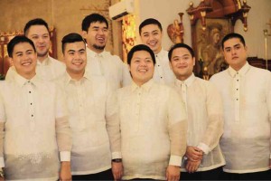 GROOMSMEN Lord Politan, Dan Torralba, Anton Capistrano. Front: Butz Tenchavez, Drew Estrella, PJ Tobillo, Pao Valderrama, Martin Carlos