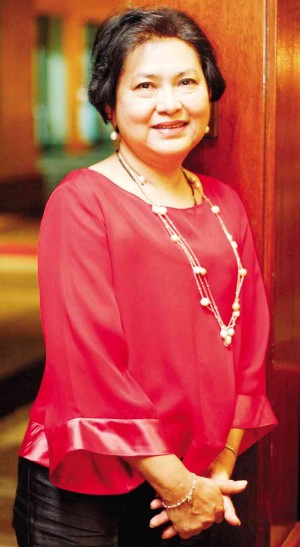 GRACE Pulido-Tan loves to read, to crochet—so manang, she describes herself. ALANAH TORRALBA