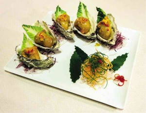 Deep-fried Oyster with Mandarin and Spicy Plum Sauce