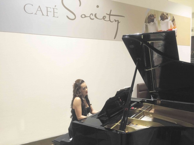 PIANIST Karla Diño at City of Dream’s Café Society