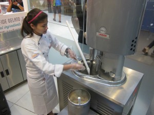 ZARAH mixes up a small batch of gelato at SM Aura Premier. Chee Kee