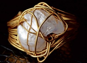 GOLD wired bangle with baroque pearl (Photo by Rene Gaviola)