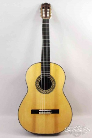 A YUICHI Imai classical guitar debuts in the island province on April 21. The instrument has a well-balanced tone and a big round sound.