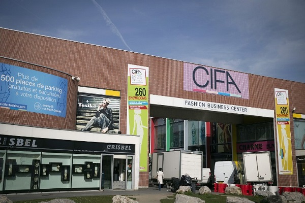 A view of the CIFA -Fashion Business Center (Centre International de Commerce de Gros France-Asie) units are pictured at the "Sentier Chinois"  in Aubervilliers, on April 10, 2015. AFP