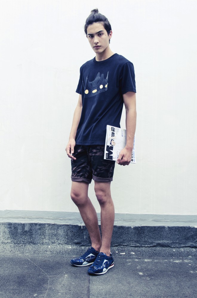 BLACK graphic tee with gold crown, Human; camo shorts, Bench; camo sneakers in blue, Pedro