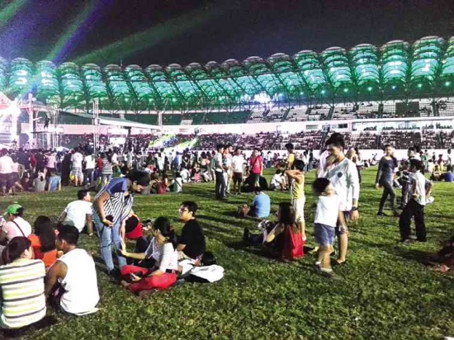 PHILIPPINE Sports Stadium PHOTOS BY POCHOLOCONCEPCION