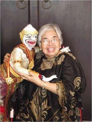 Amelia  Lapeña-Bonifacio with Thai puppet of monkey king Hanuman.  INQUIRER.NET