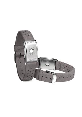 A Philip Stein sleep bracelet is worn 15 minutes before sleep time. New users are advised to try it for 28 nights straight.