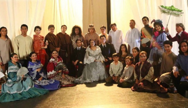 The cast of Gantimpala Theater Foundation’s “Kanser@35, The Musical.” “‘Kanser’ has had changes depending on the many directors and actors it has had,” said Gantimpala artistic director Joel Lamangan. “It just evolves through the years. ‘Kanser’ will keep on changing, evolving, but the material remains solid.” PHOTOS BY GANTIMPALA THEATER