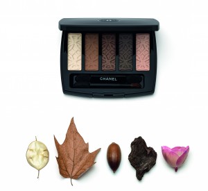 Limited-edition Chanel Entrelacs eye shadow palette for fall