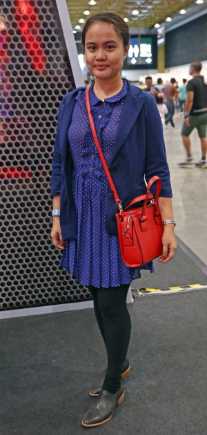 SWEET pleats. Wendell Leigh Oasan in F21 dress, Memo blazer, Charles & Keith shoes, with F21 bag 