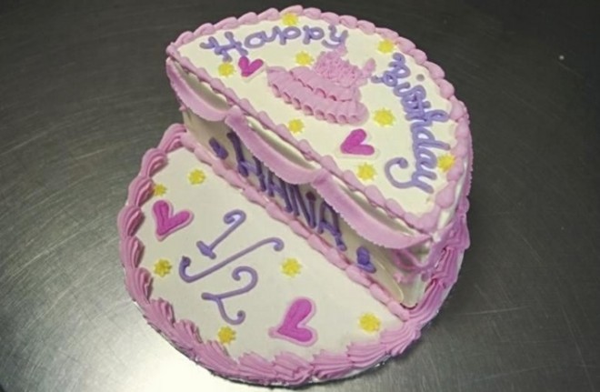 A half-cake used exclusively for celebrating half-birthdays. PHOTO COURTESY OF MAGIC CAKE DECO/THE JAPAN NEWS