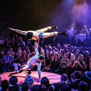 LA SOIRÉE includes acrobats, contortionists, aerial gymnasts, singers, dancers and comedians.