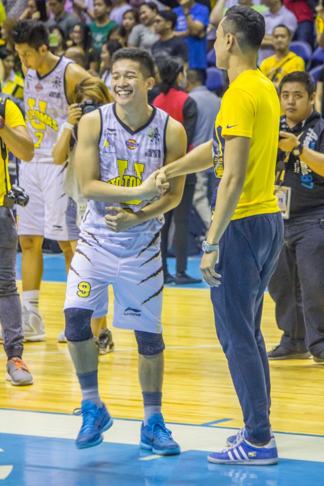 JUBILANT Growling Tiger Marvin Lee after the team’s win against DLSU