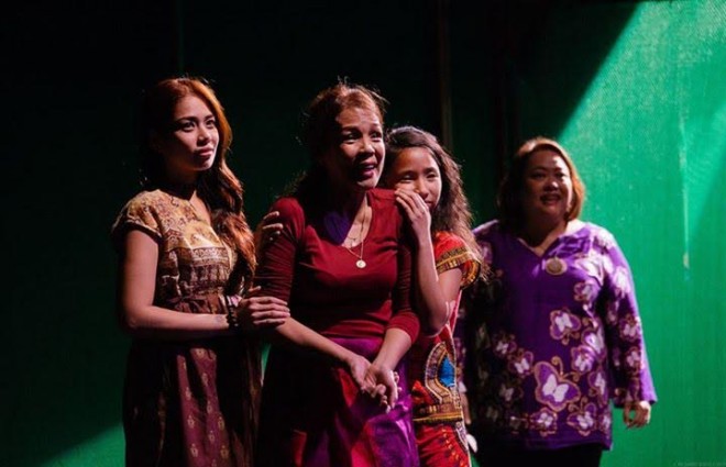 Moving performance by Irma Adlawan-Marasigan (second from left) as the matriarch Leda; with Karen Gaerlan, Kyrie Samodio and Malou Crisologo. PHOTO BY RICHARD VISCO